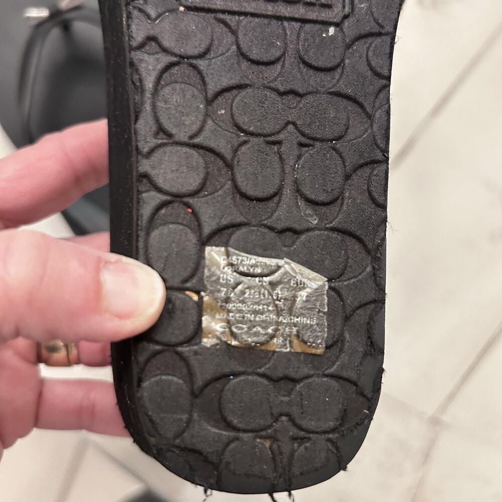 Coach Slides - Picture 6 of 7